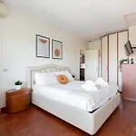 Imperium Trastevere Flat - 4-6 Pax, A-c, Panoramic View, 2 Baths * Rom