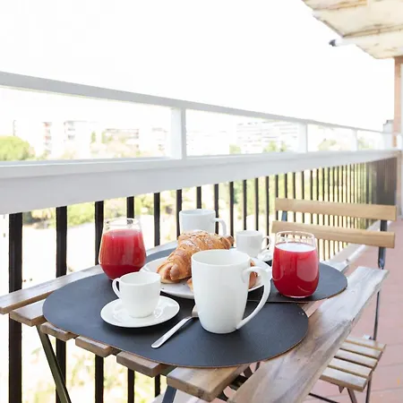 Imperium Trastevere Flat - 4-6 Pax, Jacuzzi, A-c, Panoramic View, 2 Baths *