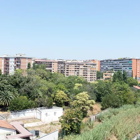 Imperium Trastevere Flat - 4-6 Pax, Jacuzzi, A-c, Panoramic View, 2 Baths アパート *