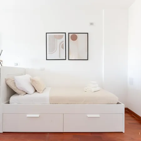 Imperium Trastevere Flat - 4-6 Pax, A-c, Panoramic View, 2 Baths Lejlighed *