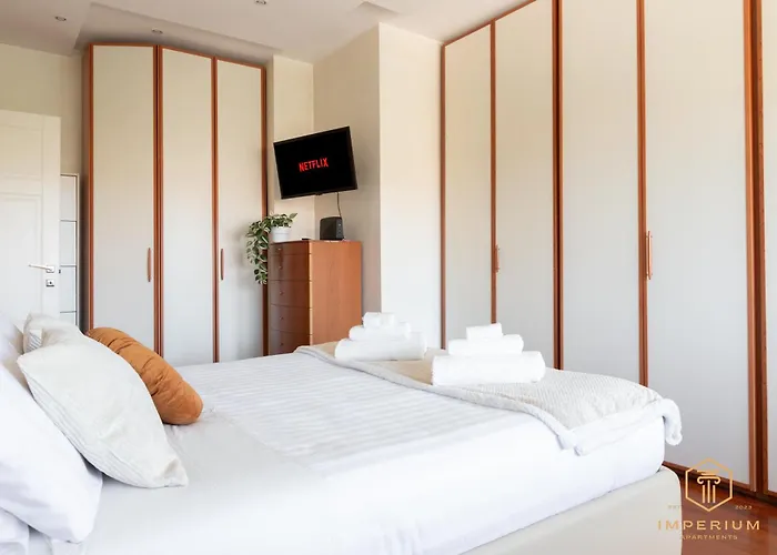 Imperium Trastevere Flat - 4-6 Pax, A-c, Panoramic View, 2 Baths *