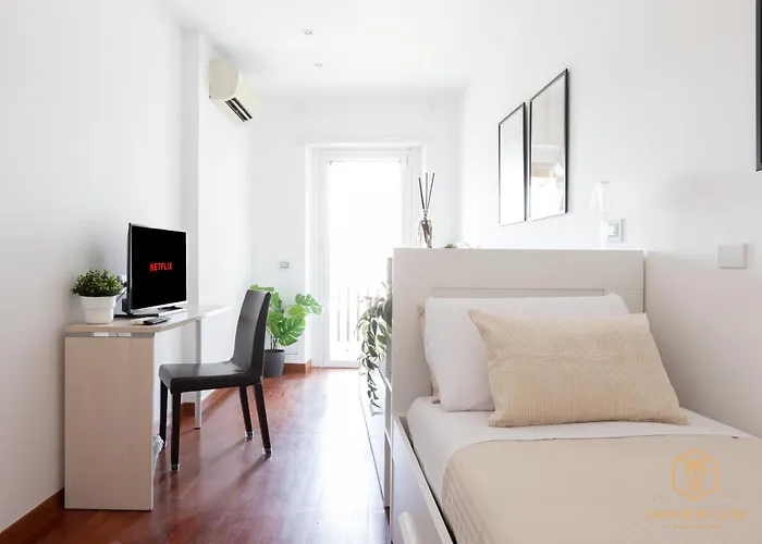 Imperium Trastevere Flat - 4-6 Pax, A-c, Panoramic View, 2 Baths Rome