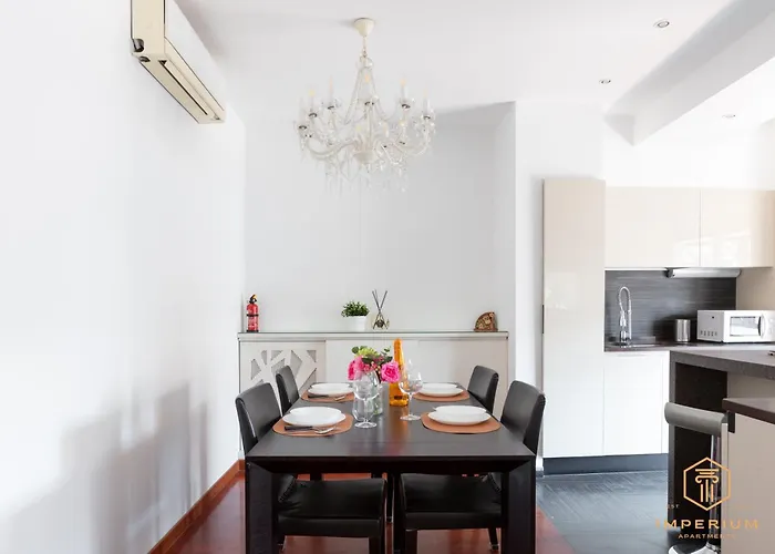 Imperium Trastevere Flat - 4-6 Pax, A-c, Panoramic View, 2 Baths Apartment Rome