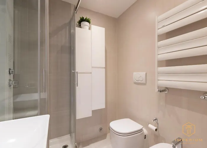 Imperium Trastevere Flat - 4-6 Pax, A-c, Panoramic View, 2 Baths * Rome