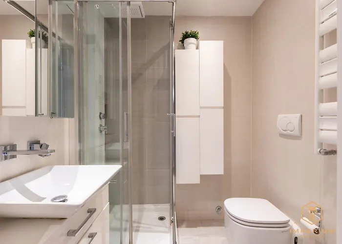 Imperium Trastevere Flat - 4-6 Pax, A-c, Panoramic View, 2 Baths